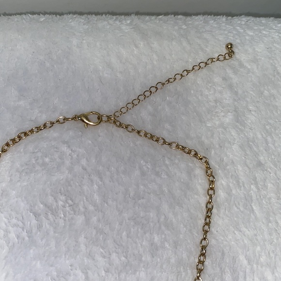 Candies- Floral/Butterfly Statement Necklace NWOT - Picture 4 of 5